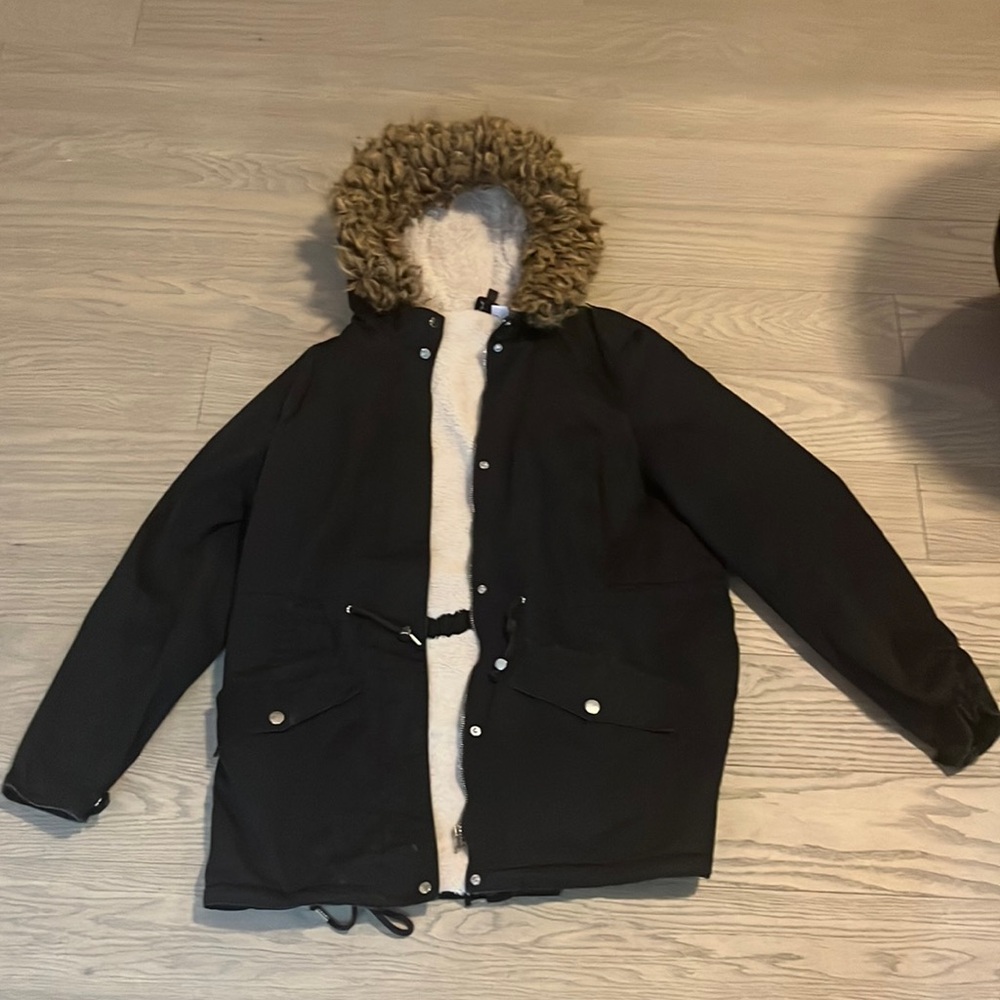Hm black Sherpa lined fur hooded jacket